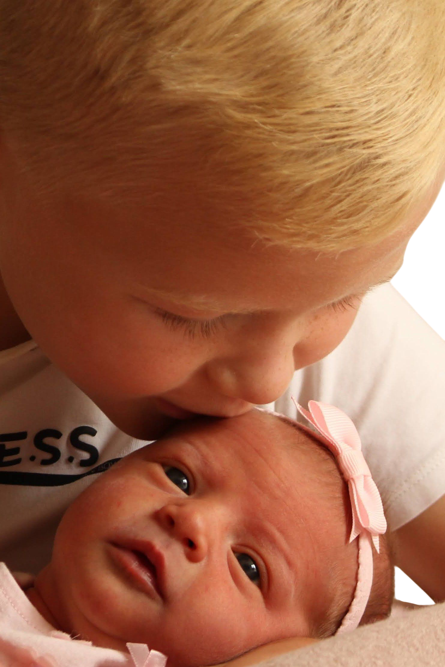 Zwangerschaps-, newborn- en babyshoot: Fotografie van zwangere buik naar baby